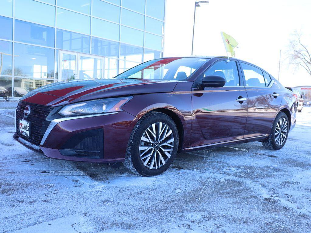 used 2025 Nissan Altima car, priced at $20,577