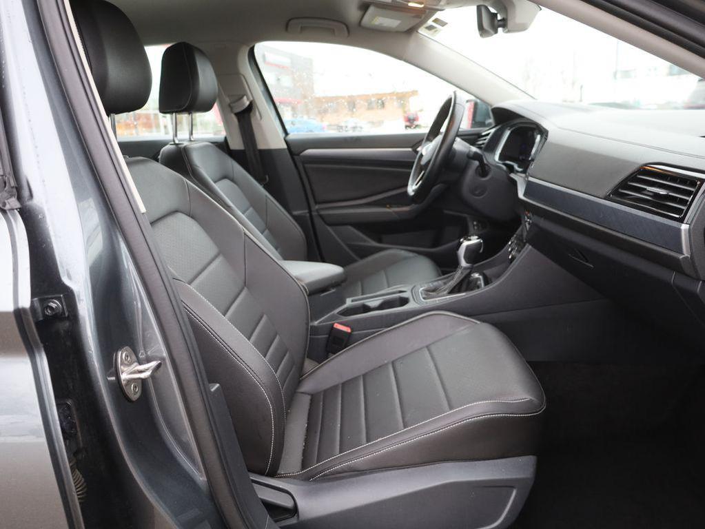 used 2024 Volkswagen Jetta car, priced at $19,677