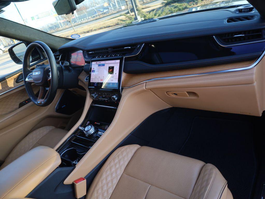 used 2022 Jeep Grand Cherokee 4xe car, priced at $34,677