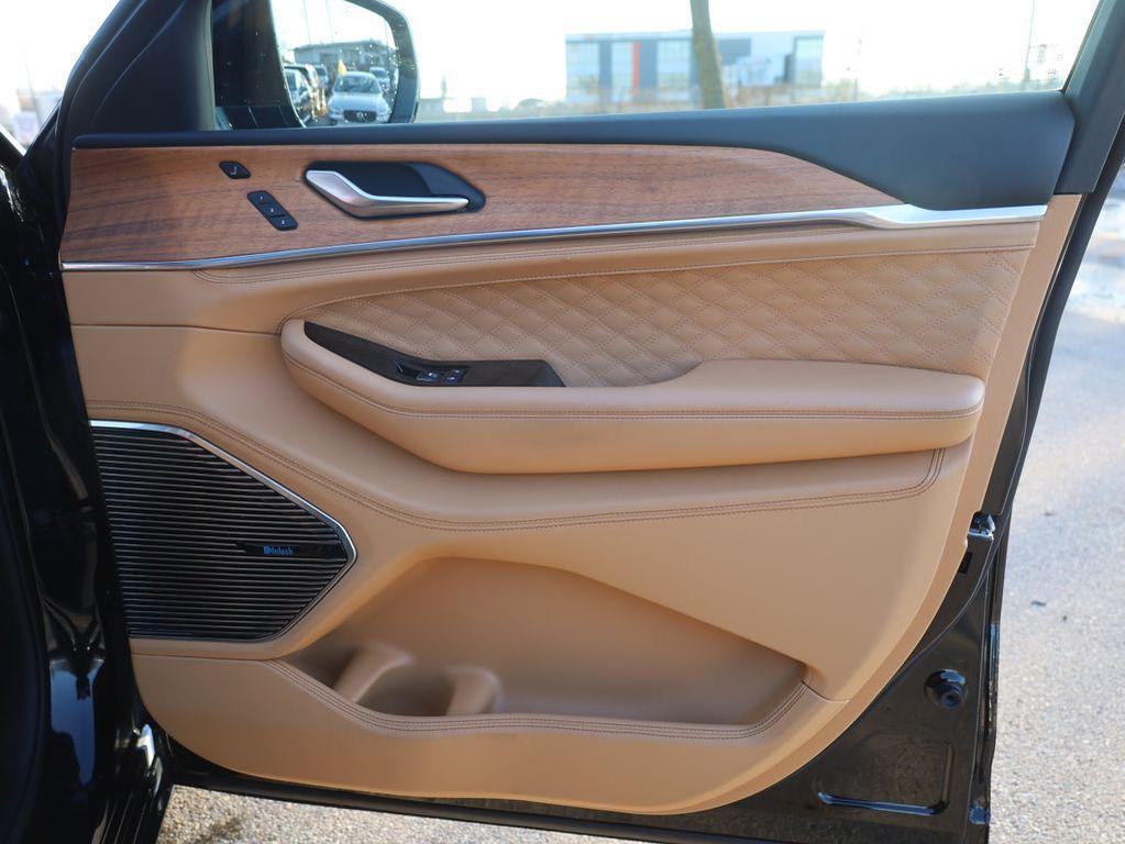 used 2022 Jeep Grand Cherokee 4xe car, priced at $34,677