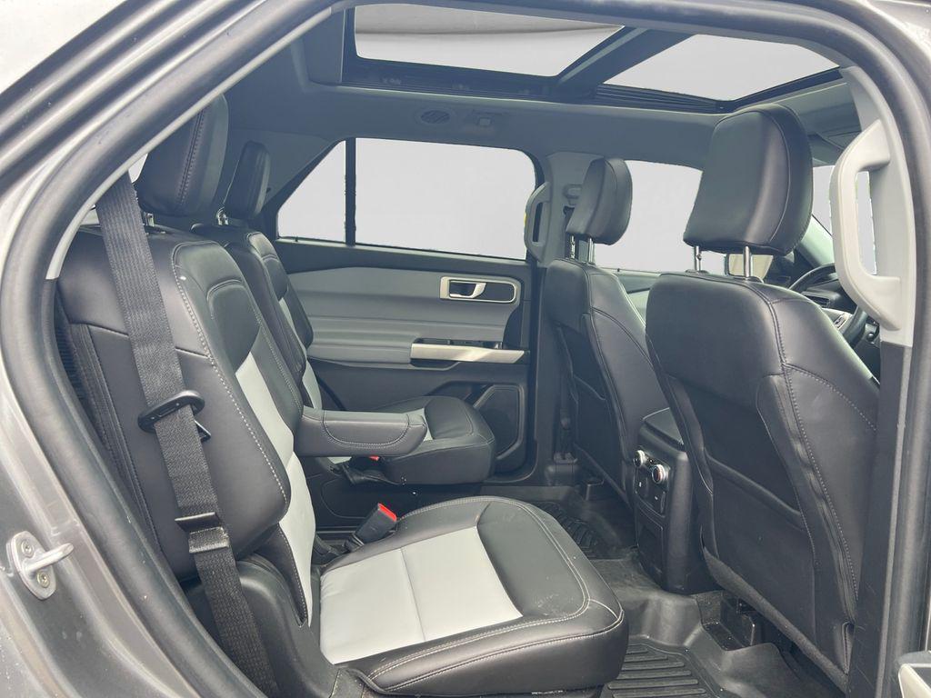 used 2022 Ford Explorer car, priced at $29,314