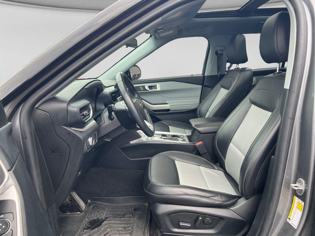 used 2022 Ford Explorer car, priced at $29,314