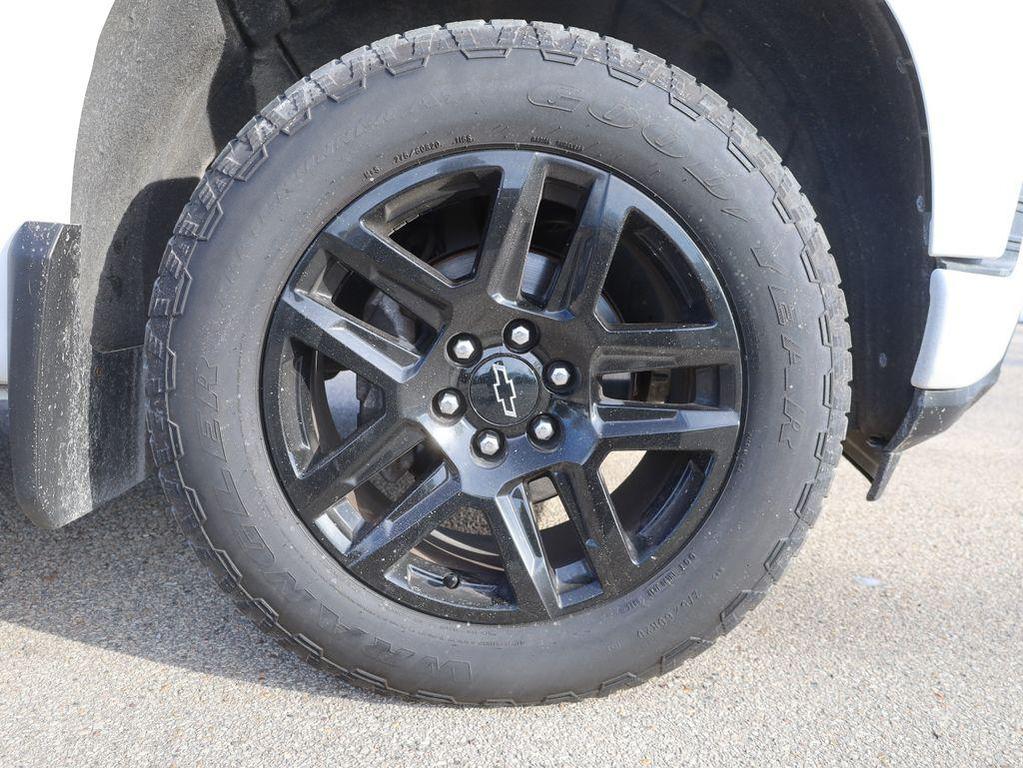 used 2021 Chevrolet Silverado 1500 car, priced at $30,277