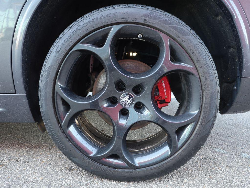 used 2023 Alfa Romeo Stelvio car, priced at $28,014