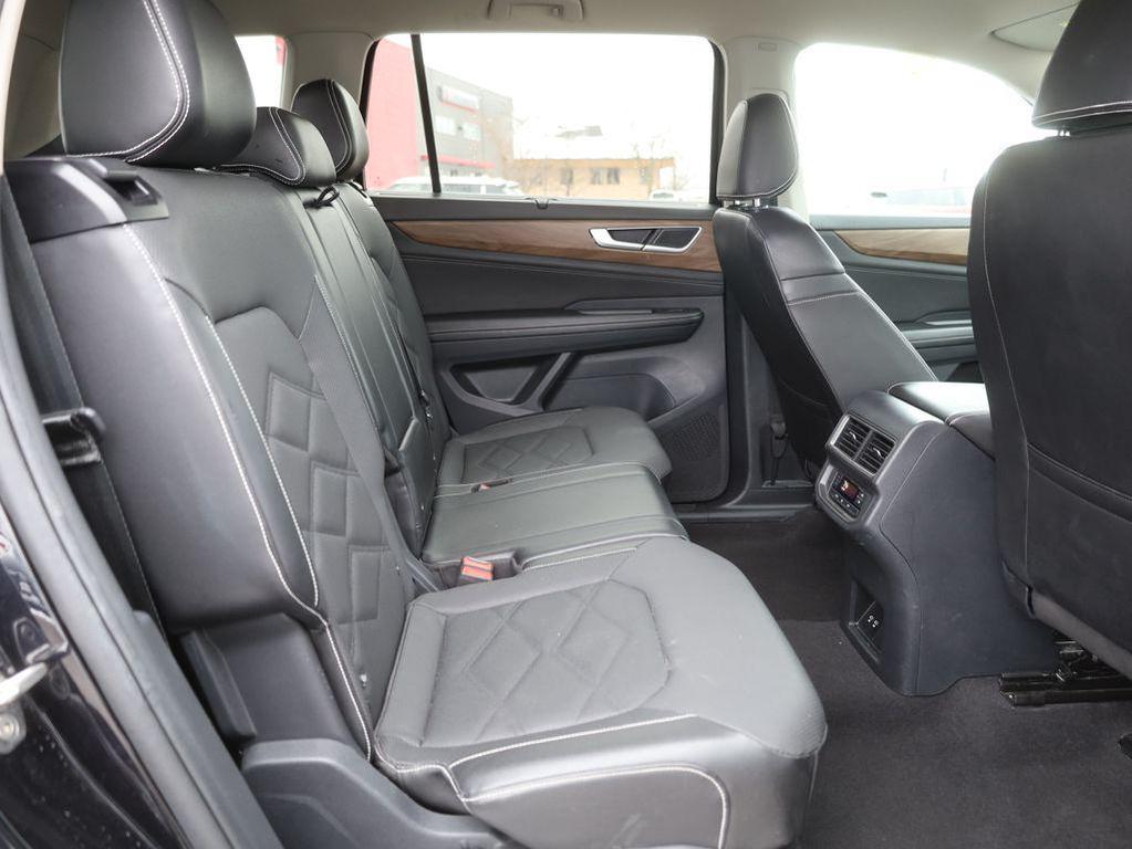 used 2024 Volkswagen Atlas car, priced at $28,477