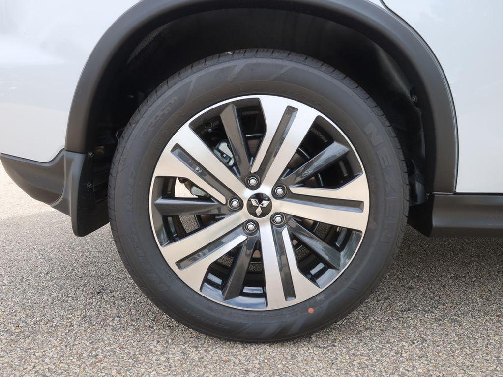 new 2025 Mitsubishi Outlander Sport car, priced at $28,900