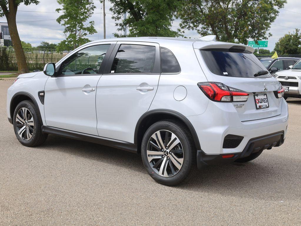 new 2025 Mitsubishi Outlander Sport car, priced at $28,900