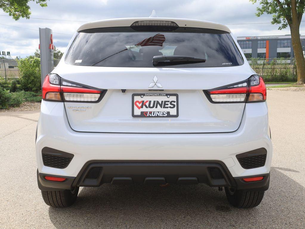 new 2025 Mitsubishi Outlander Sport car, priced at $28,900