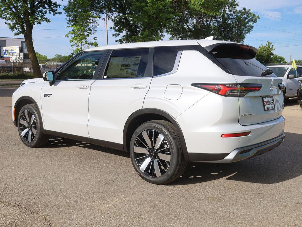 new 2026 Mitsubishi Outlander car, priced at $45,497