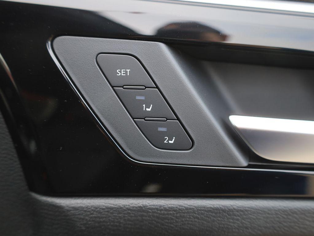 new 2025 Mitsubishi Outlander PHEV car, priced at $43,505