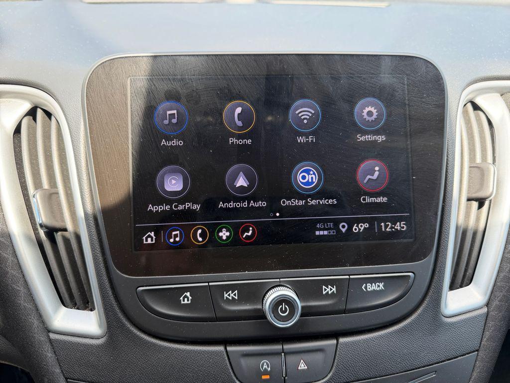 used 2024 Chevrolet Malibu car, priced at $19,627