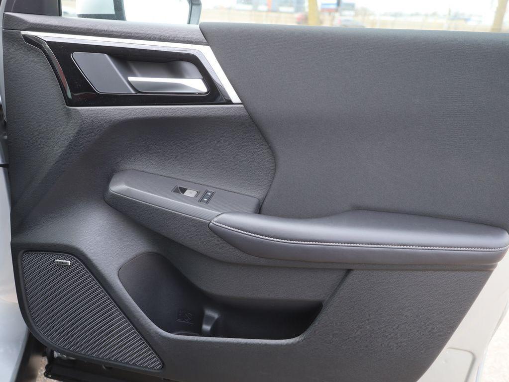 new 2026 Mitsubishi Outlander car, priced at $30,125