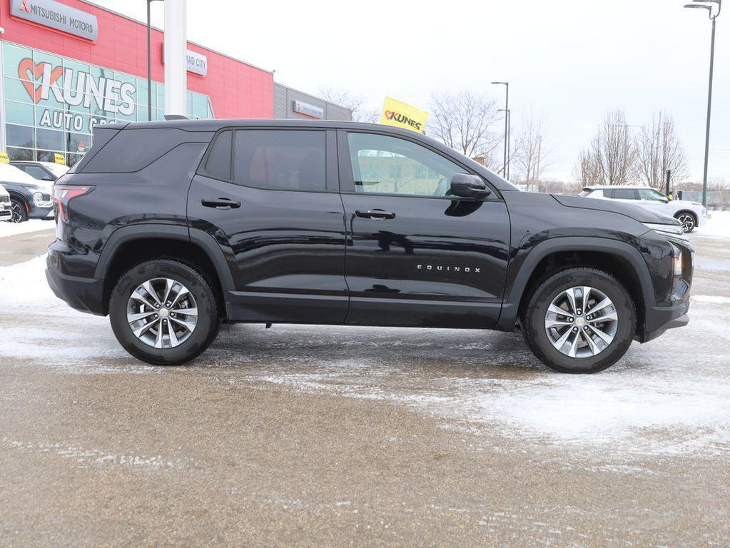 used 2025 Chevrolet Equinox car, priced at $27,777