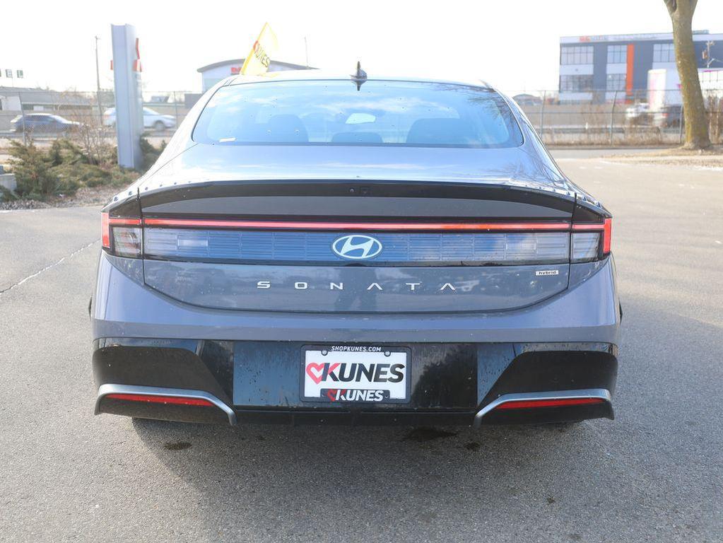 used 2025 Hyundai Sonata Hybrid car, priced at $23,477