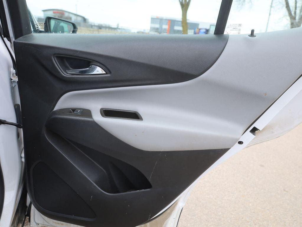 used 2023 Chevrolet Equinox car, priced at $17,777