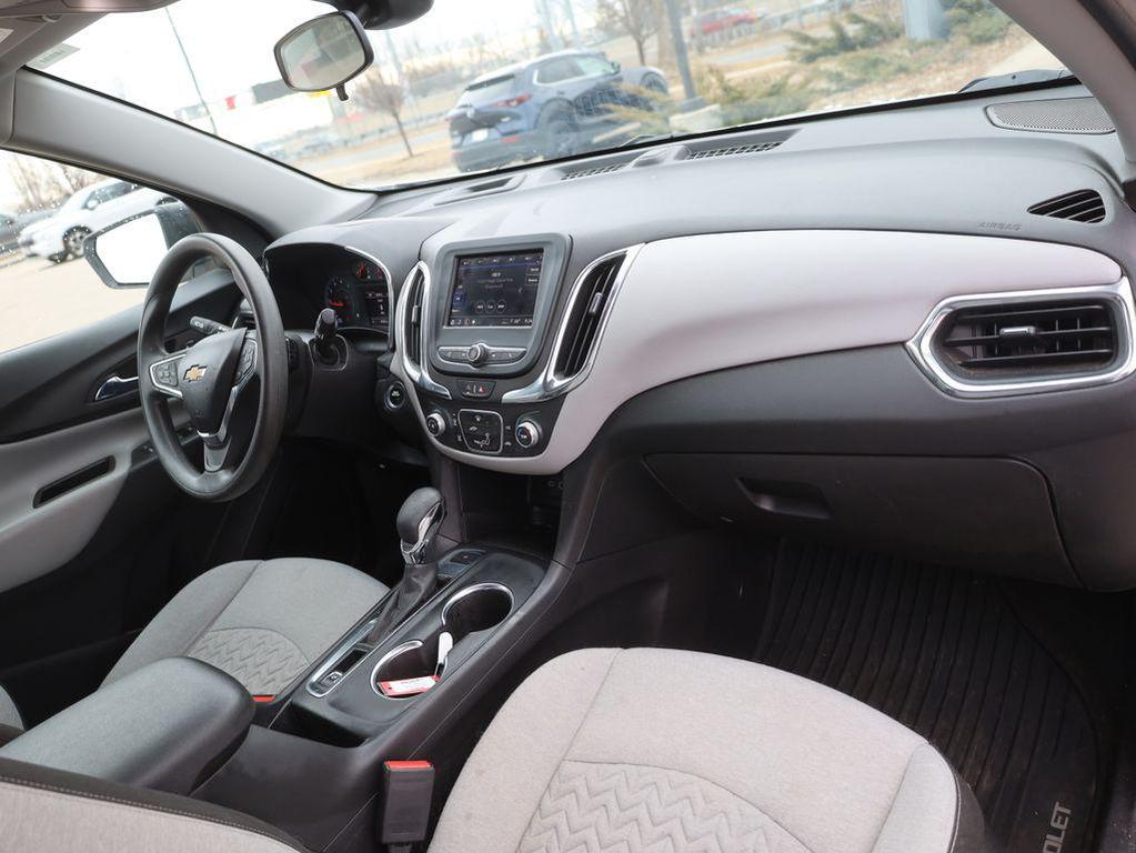 used 2023 Chevrolet Equinox car, priced at $17,777