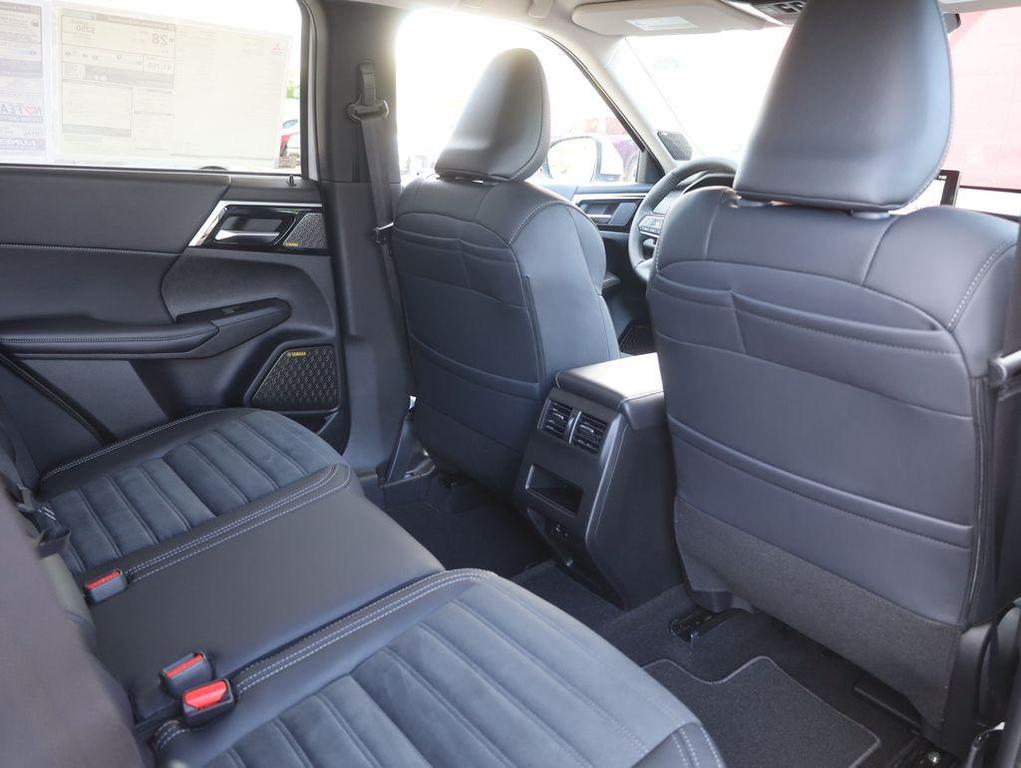 new 2026 Mitsubishi Outlander car, priced at $36,617