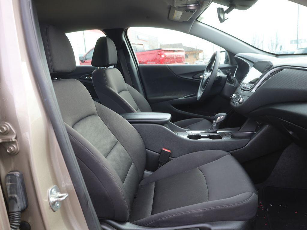used 2024 Chevrolet Malibu car, priced at $17,614