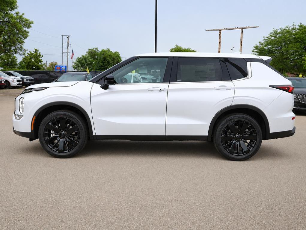 new 2026 Mitsubishi Outlander car, priced at $33,137