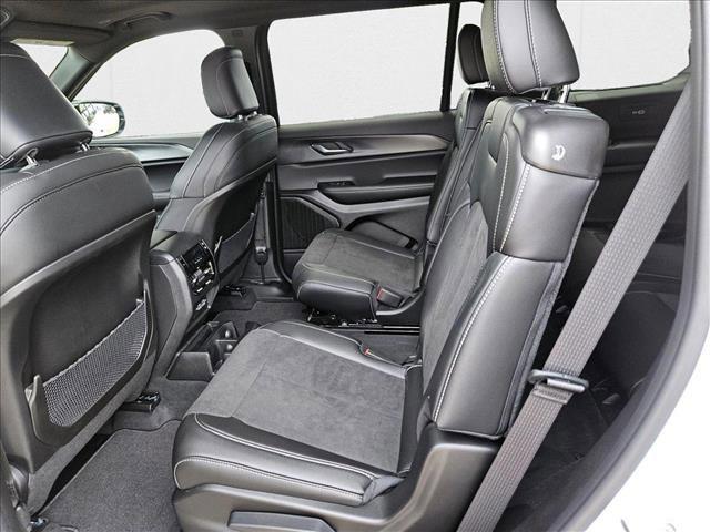 new 2025 Jeep Grand Cherokee L car, priced at $40,680