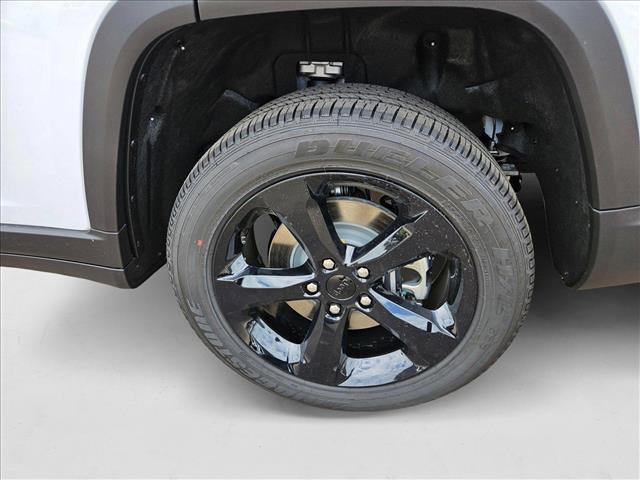 new 2025 Jeep Grand Cherokee L car, priced at $40,680