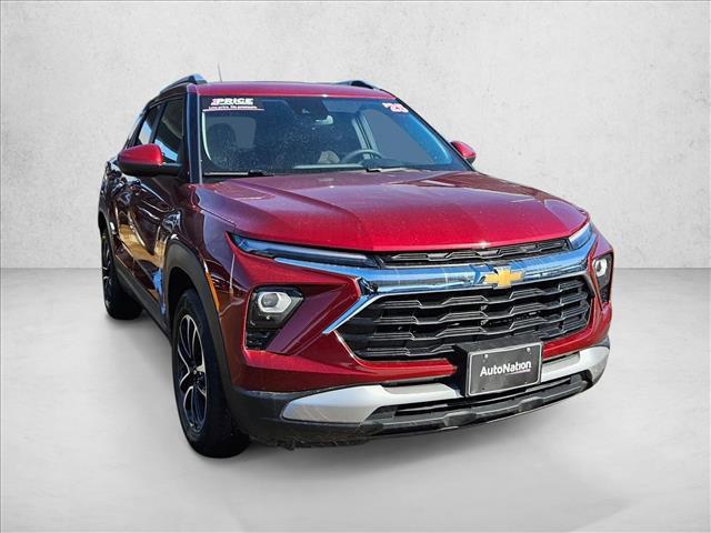 used 2025 Chevrolet TrailBlazer car, priced at $19,672