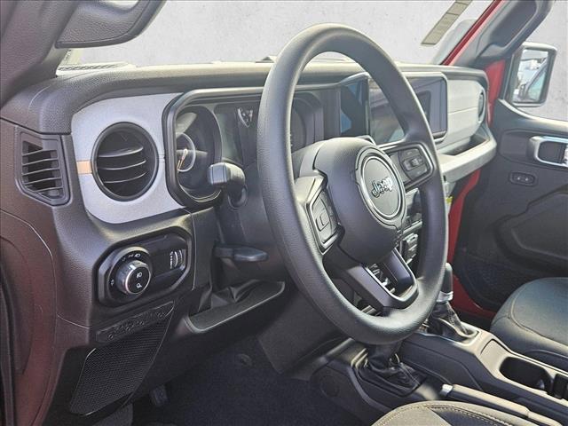 new 2026 Jeep Gladiator car, priced at $40,905