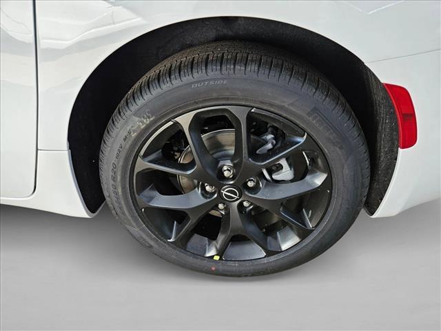 new 2026 Chrysler Pacifica car, priced at $40,620