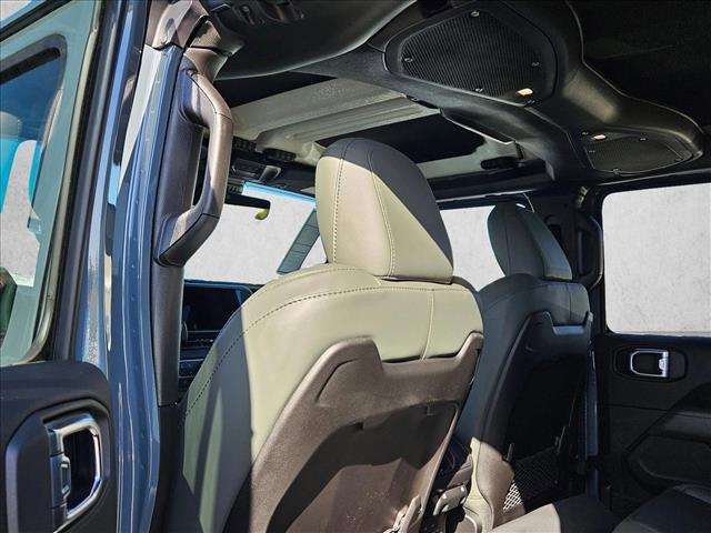 new 2026 Jeep Gladiator car, priced at $59,887