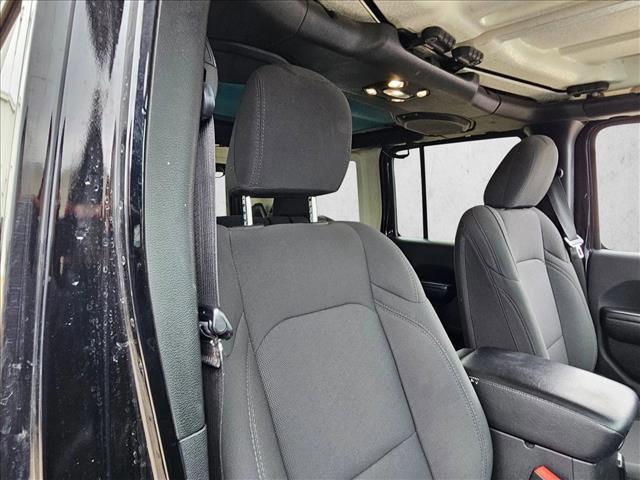 used 2020 Jeep Wrangler Unlimited car, priced at $20,281