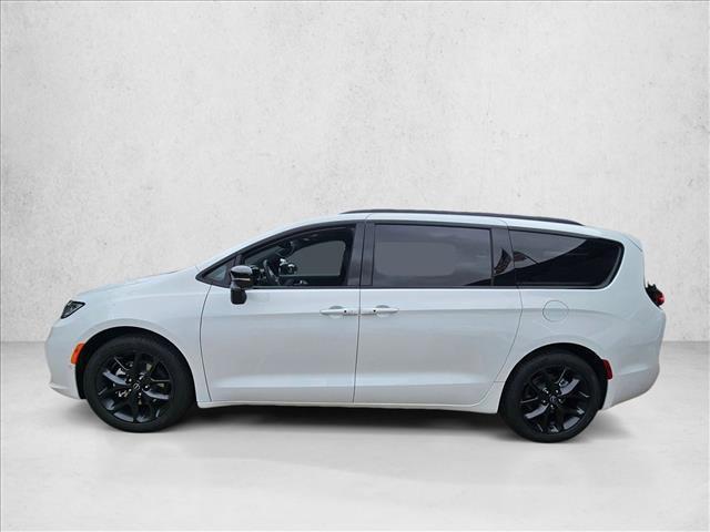 new 2026 Chrysler Pacifica car, priced at $46,150