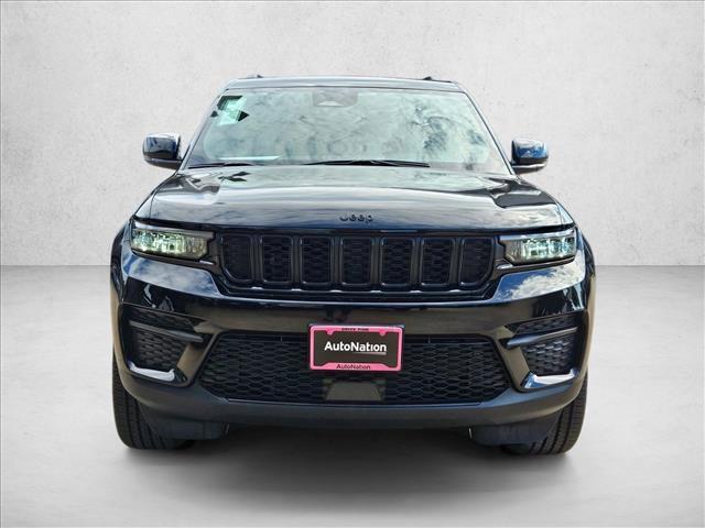 new 2025 Jeep Grand Cherokee car, priced at $39,277