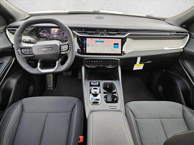 new 2026 Jeep Cherokee car, priced at $35,033