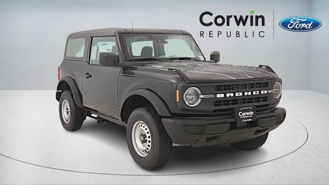 new 2025 Ford Bronco car, priced at $40,640