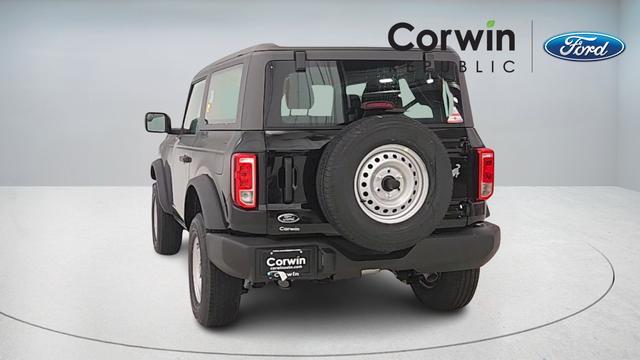 new 2025 Ford Bronco car, priced at $40,640