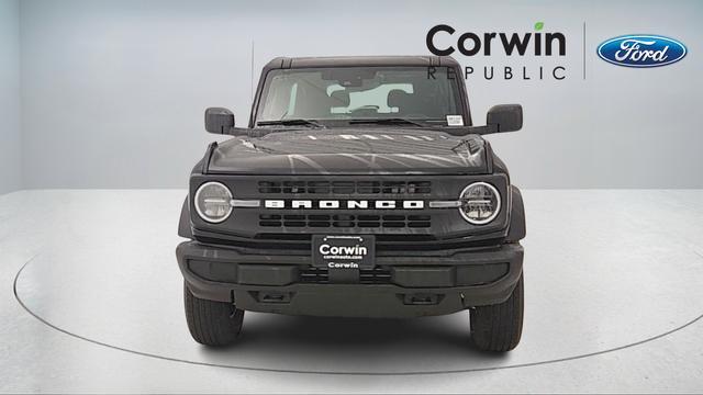 new 2025 Ford Bronco car, priced at $40,640
