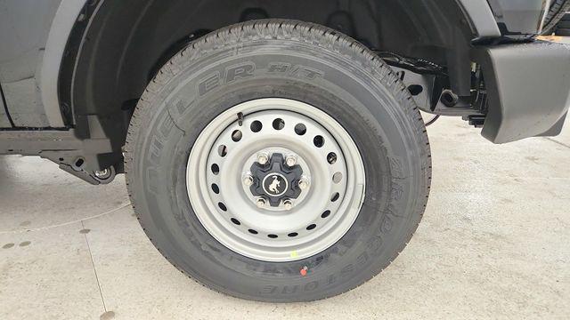 new 2025 Ford Bronco car, priced at $40,640