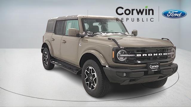 new 2025 Ford Bronco car, priced at $47,765