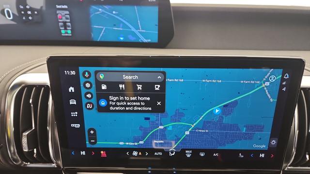 new 2025 Ford Expedition car, priced at $82,121