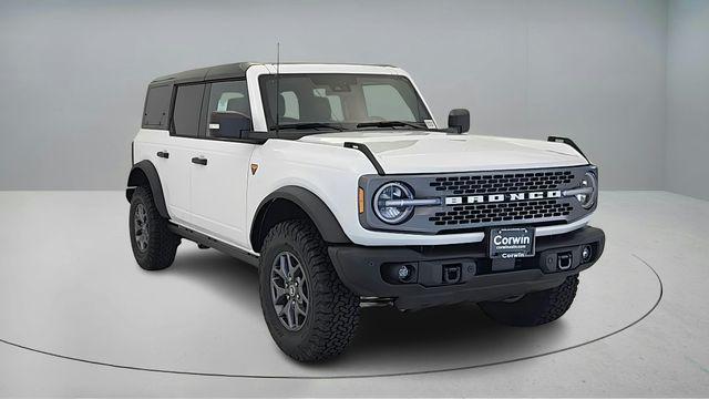 new 2025 Ford Bronco car, priced at $57,925