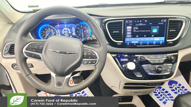 used 2024 Chrysler Pacifica car, priced at $24,558