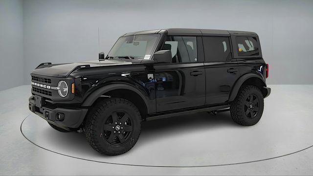 new 2025 Ford Bronco car, priced at $45,460