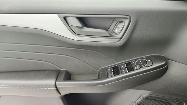 new 2026 Ford Escape car, priced at $29,450