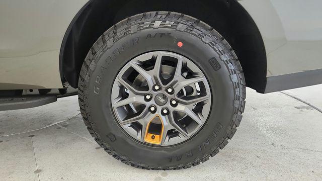 new 2025 Ford Expedition car, priced at $80,691