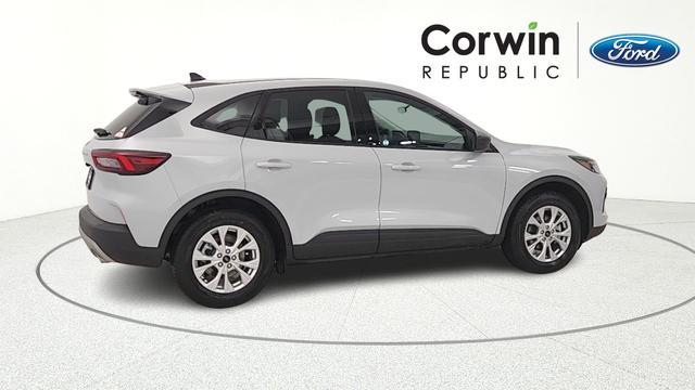 new 2026 Ford Escape car, priced at $29,950