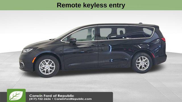 used 2024 Chrysler Pacifica car, priced at $24,075