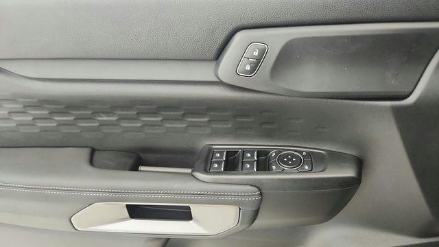 new 2025 Ford Ranger car, priced at $39,905