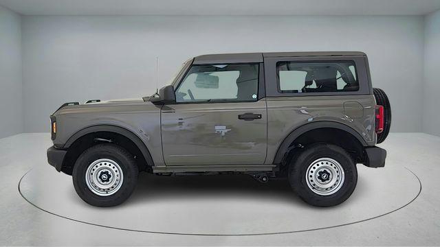 new 2025 Ford Bronco car, priced at $40,016