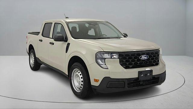 new 2025 Ford Maverick car, priced at $28,065