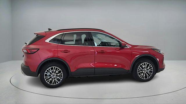new 2026 Ford Escape PHEV car, priced at $33,812